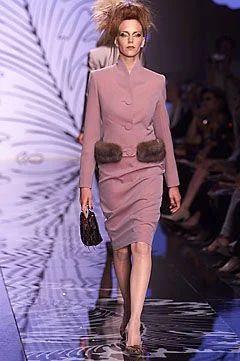 Look 11